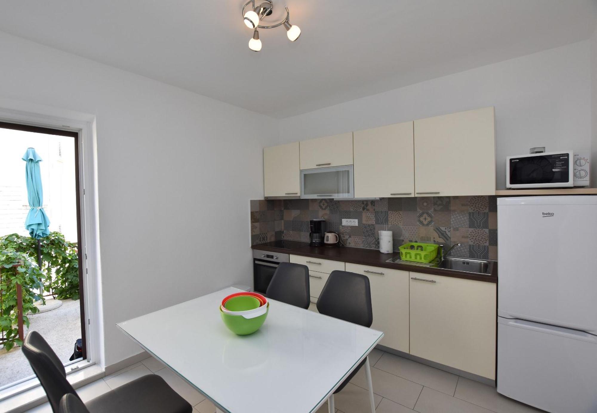 פרימוסטן Apartments Guzela חדר תמונה
